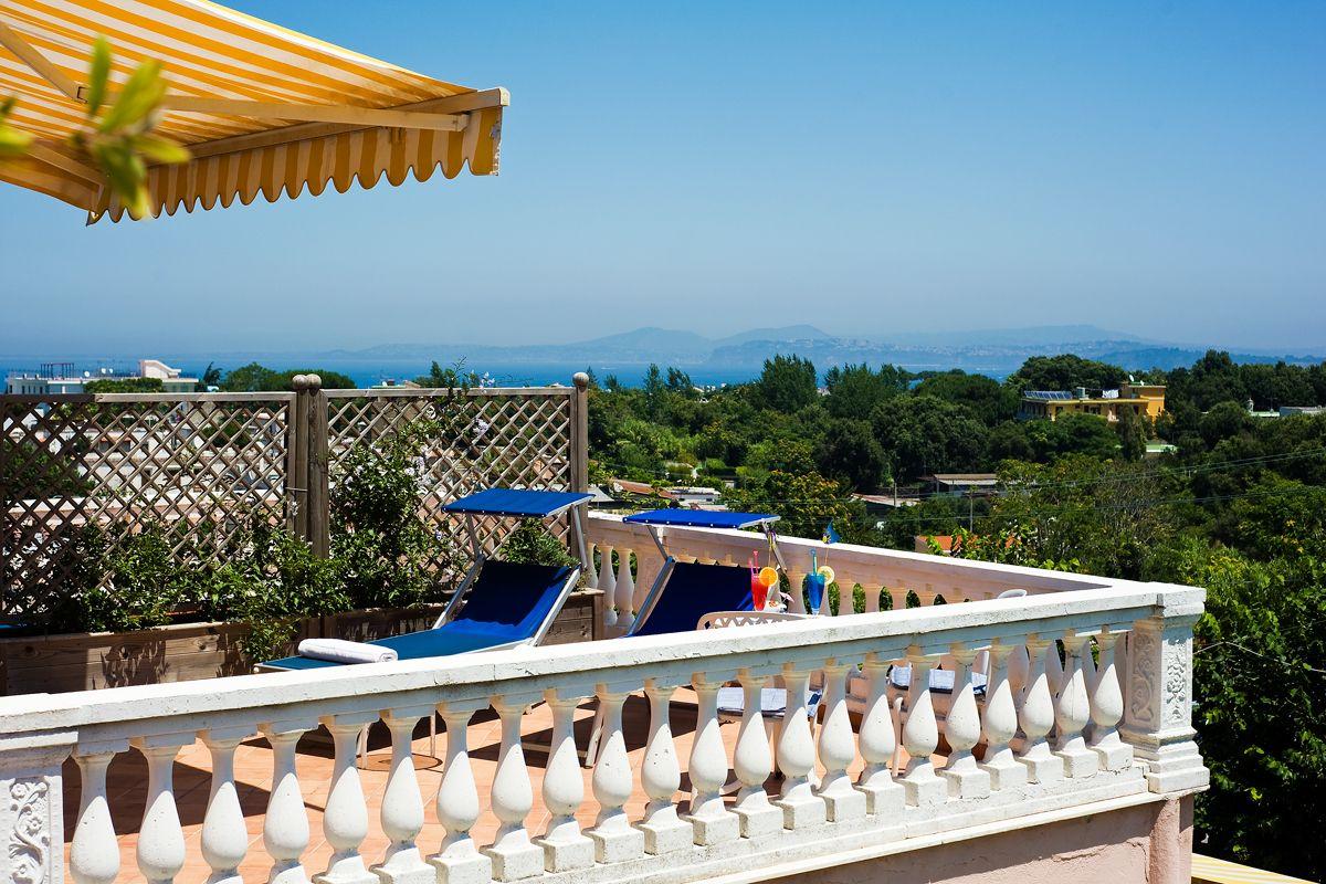Hotel Bellevue Benessere & Relax Иския Екстериор снимка