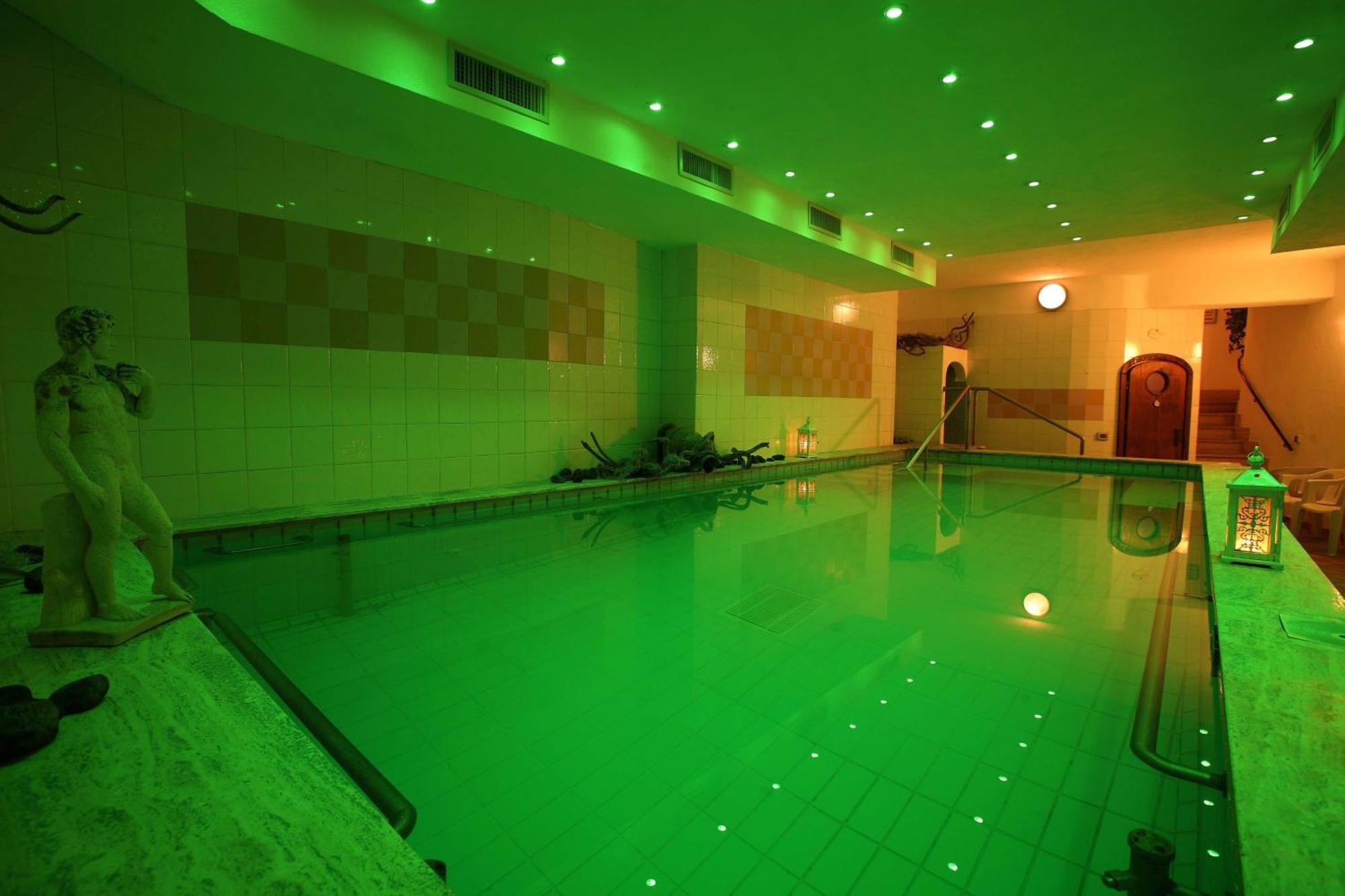 Hotel Bellevue Benessere & Relax Иския Екстериор снимка