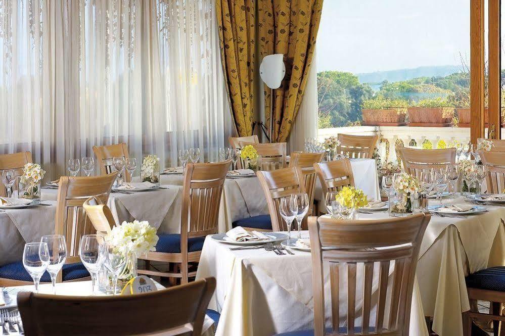 Hotel Bellevue Benessere & Relax Иския Екстериор снимка