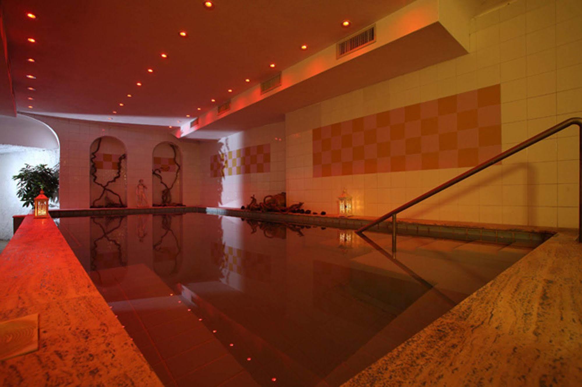 Hotel Bellevue Benessere & Relax Иския Екстериор снимка